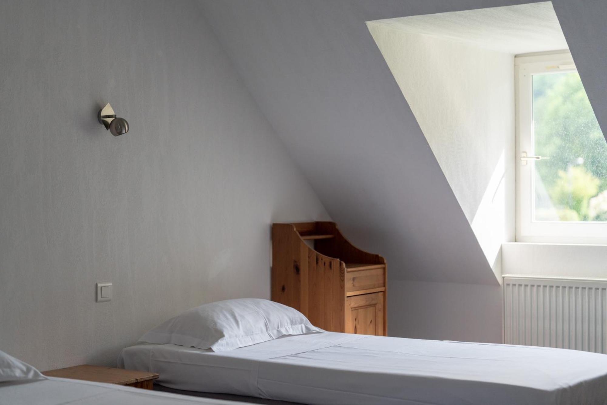 Domaine De Ramonjuan Hotel Bagneres-de-Bigorre Room photo