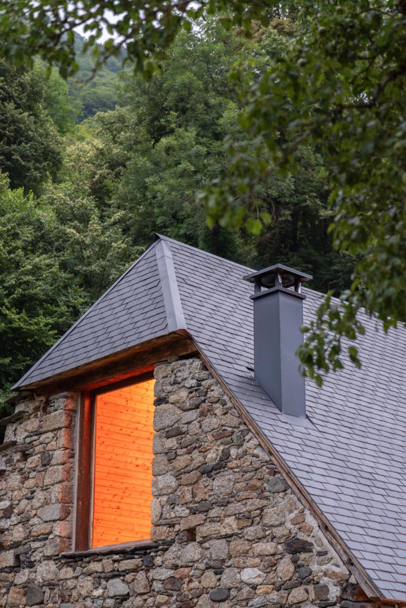 Domaine De Ramonjuan Hotel Bagneres-de-Bigorre Exterior photo